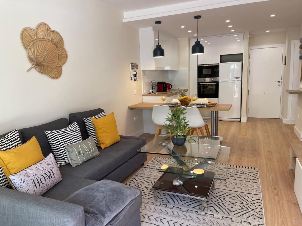 Suite 208, Close To The Beach, 2 Bedroom,Golden Mile Marbella Bagian luar foto