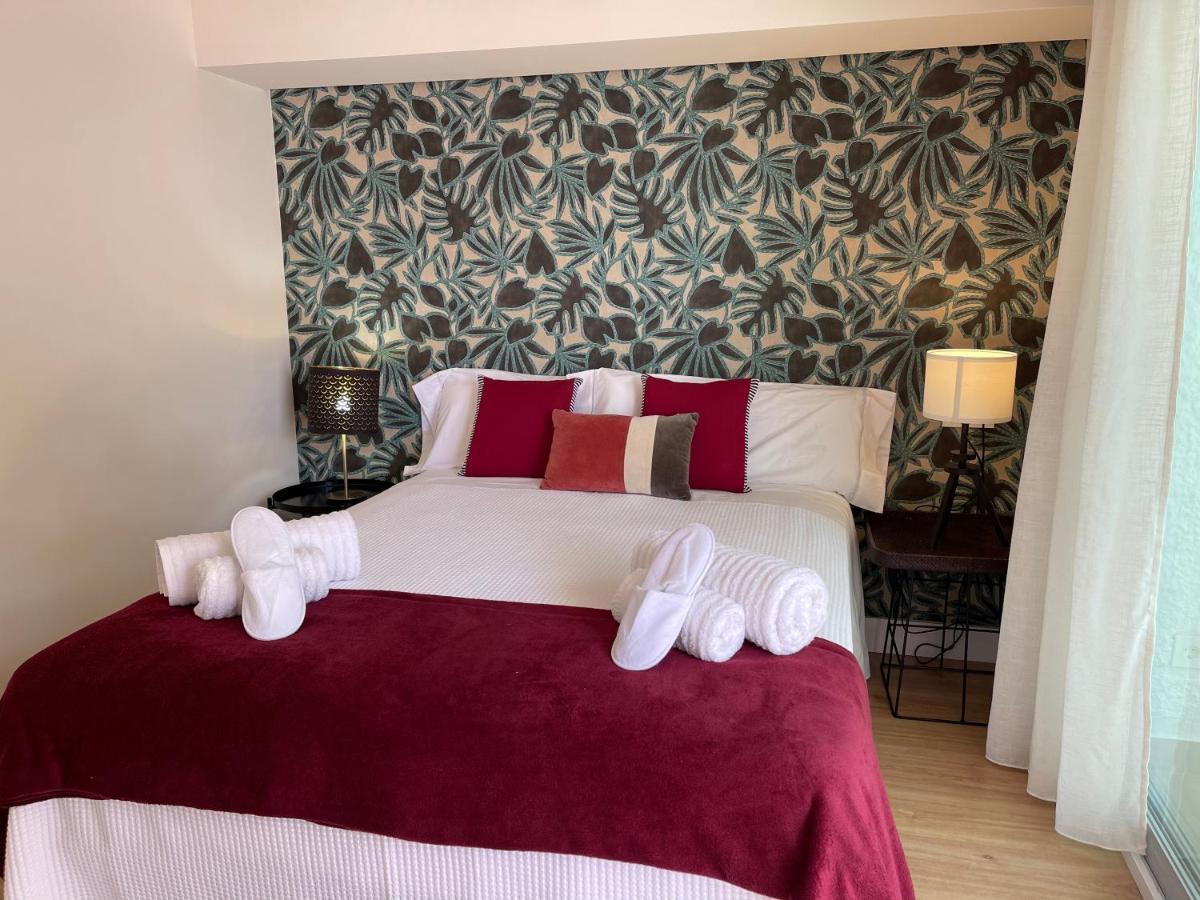 Suite 208, Close To The Beach, 2 Bedroom,Golden Mile Marbella Bagian luar foto