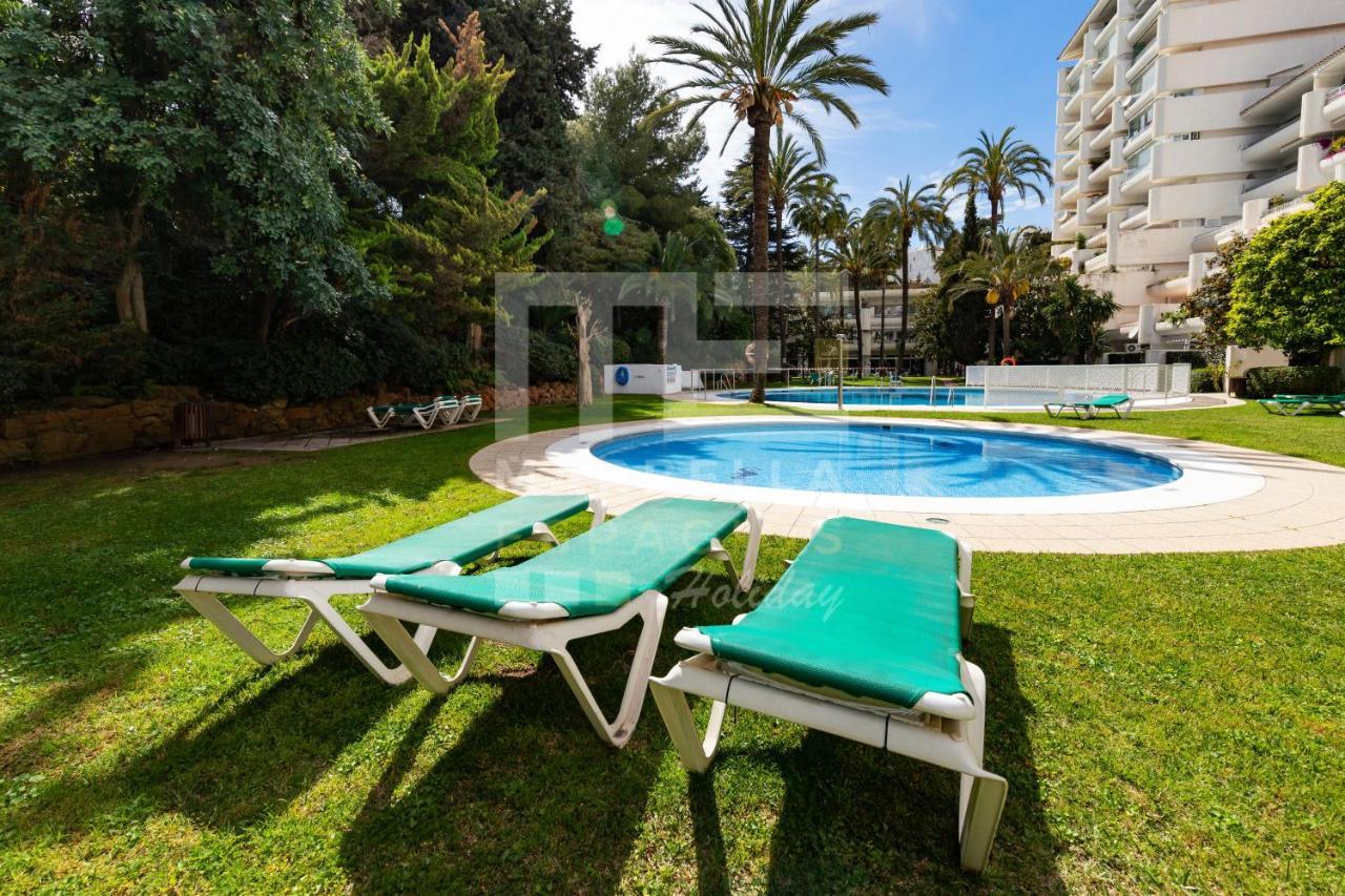 Suite 208, Close To The Beach, 2 Bedroom,Golden Mile Marbella Bagian luar foto